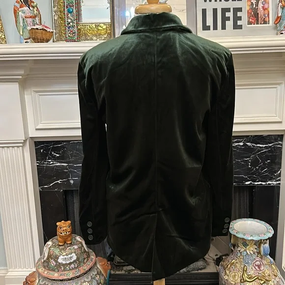 NWT “BB Dakota Steve Madden” green velvet blazer - Picture 4 of 7